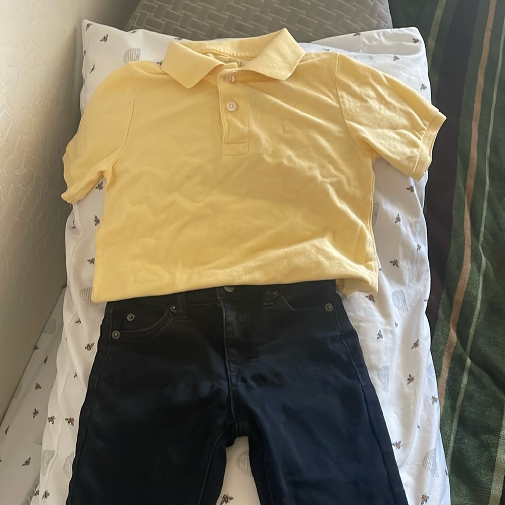 New with tag the children place Size4T shirt and size 5 pant.